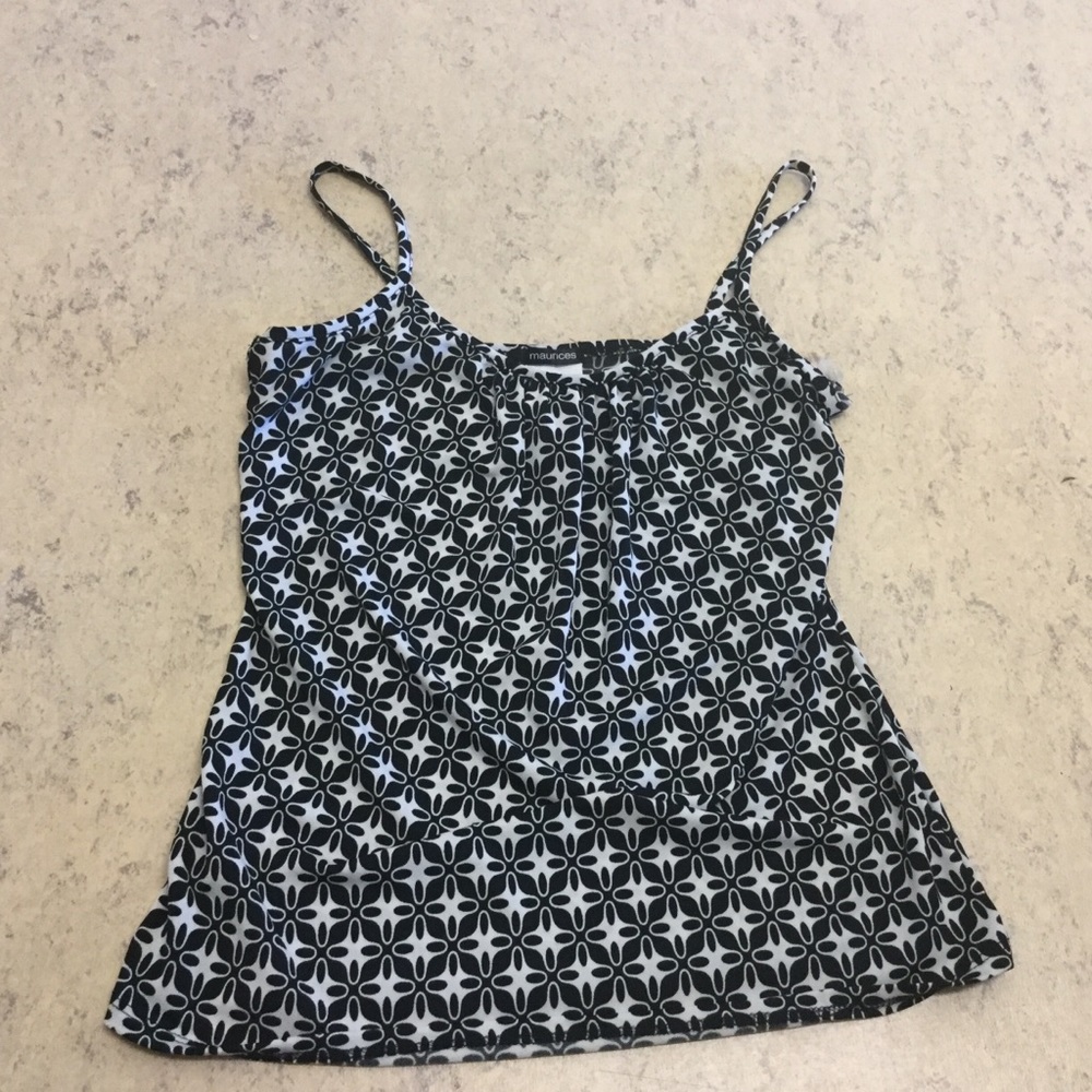 Maurices Thin Strap Black, White Geometric Patterned Tank Size Small